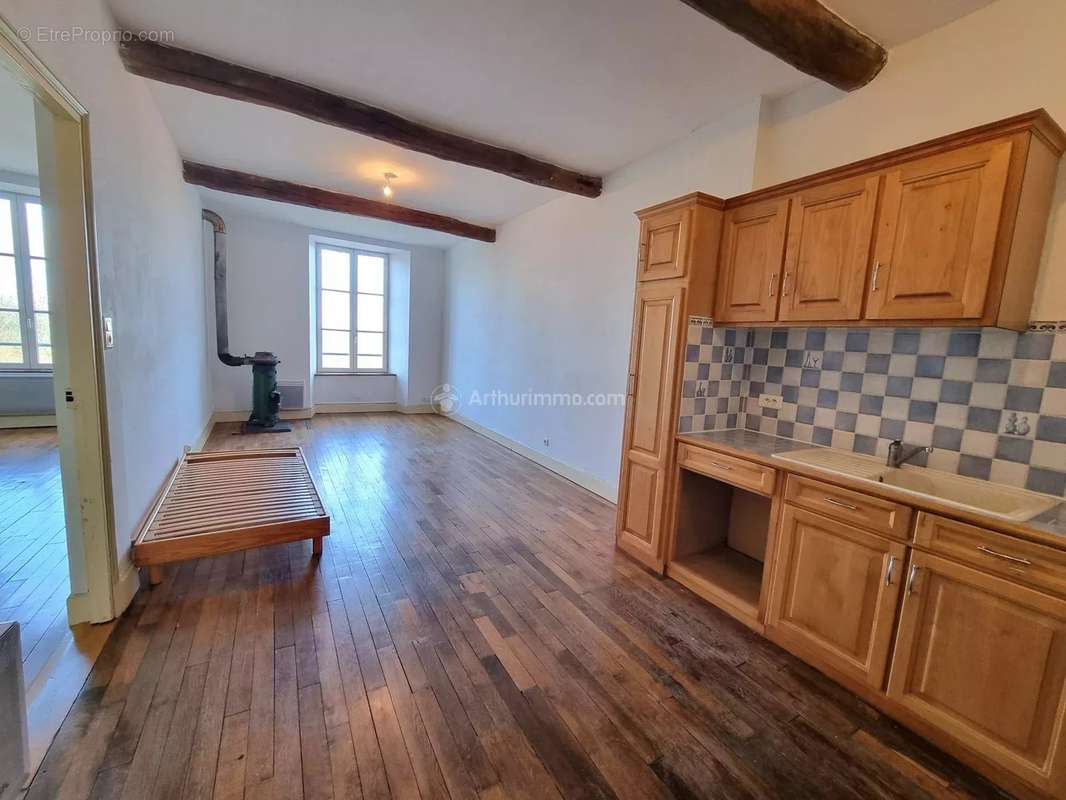 Appartement à BOURMONT