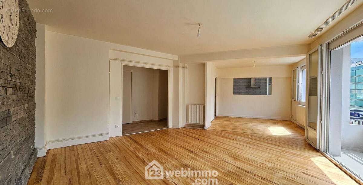 Appartement 83 m² à Lourdes  - photo 64