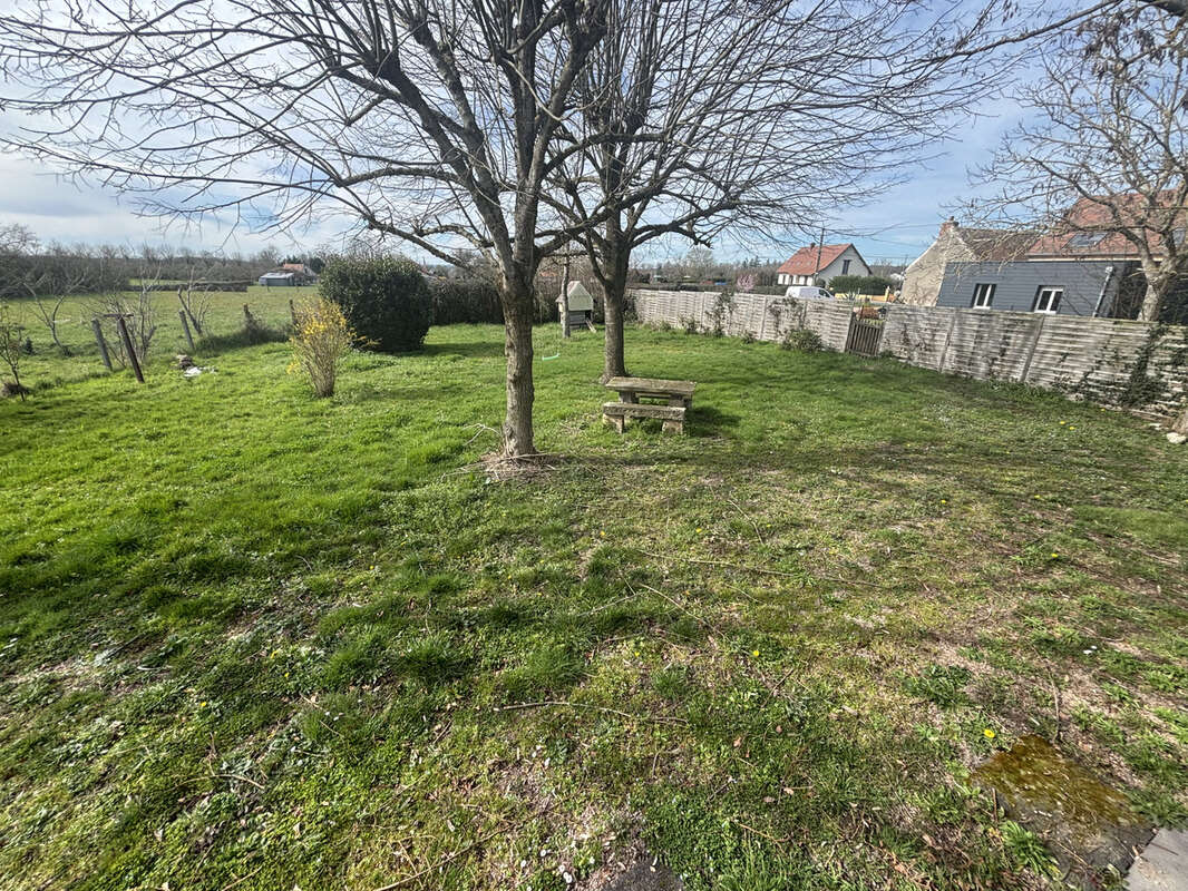 Maison à VARENNES-SUR-ALLIER