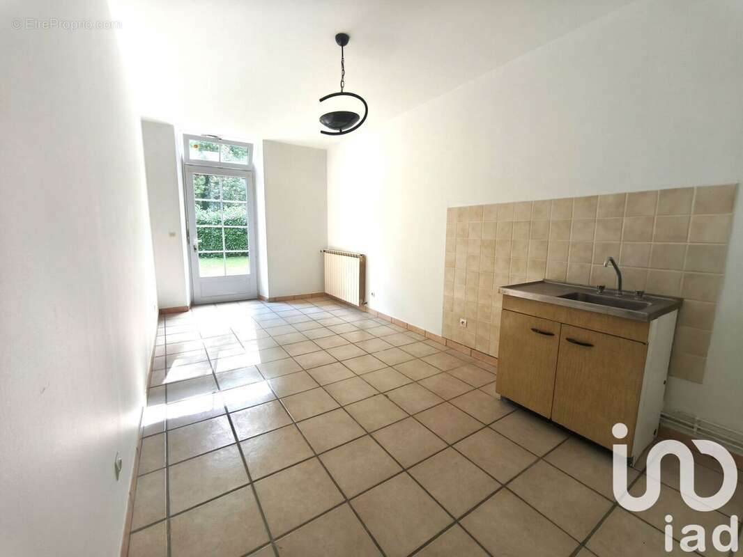 Photo 8 - Maison à CHEPNIERS