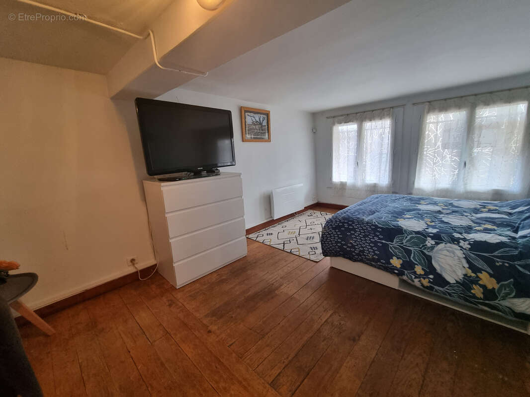 Maison à SILLANS-LA-CASCADE