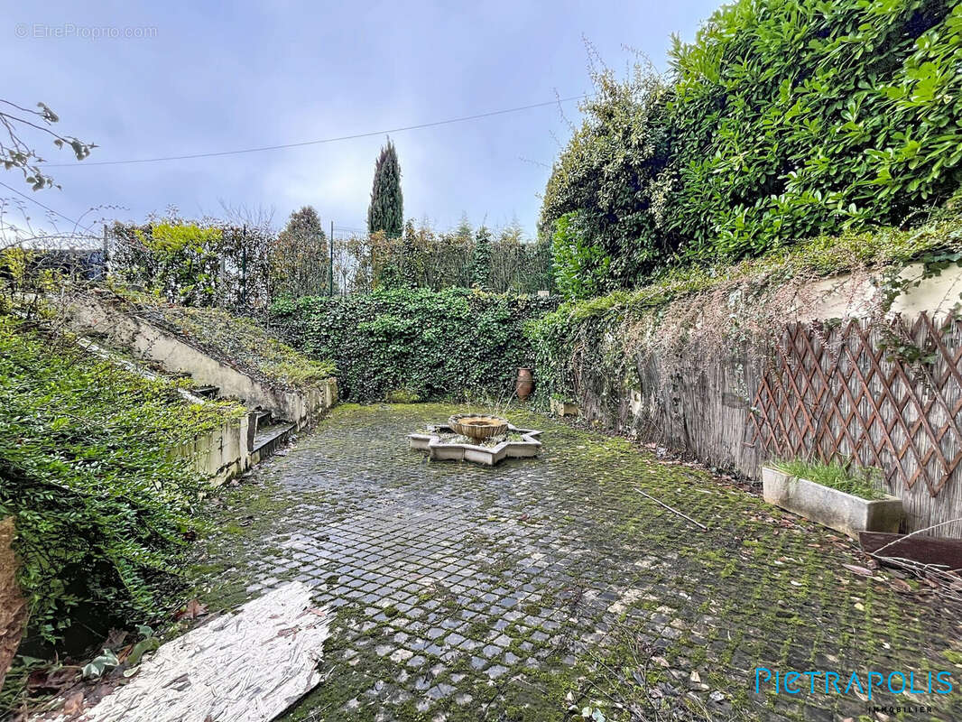 Appartement à DIVONNE-LES-BAINS