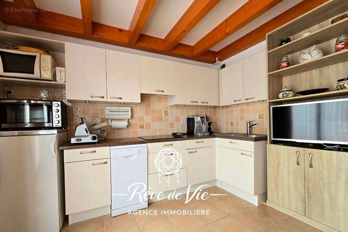 Appartement à BORMES-LES-MIMOSAS