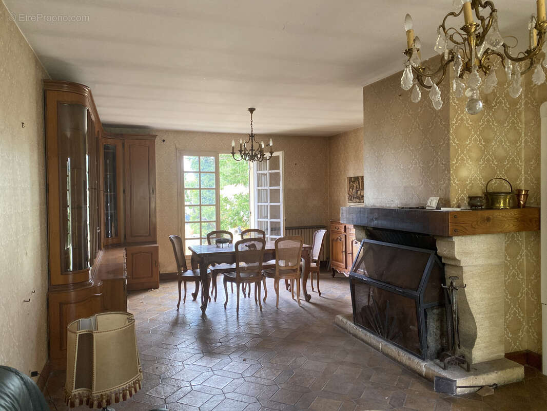 Maison à MARSAC-SUR-L'ISLE