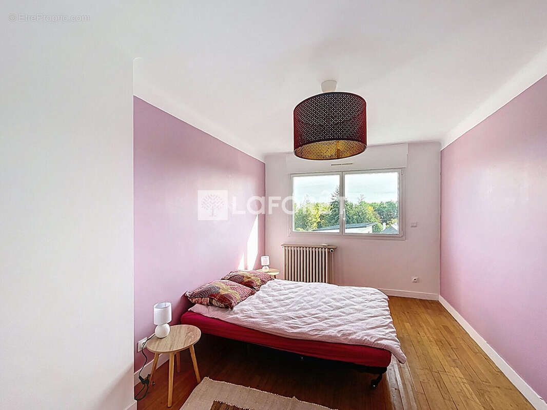 Maison à SAINT-JEAN-LA-POTERIE