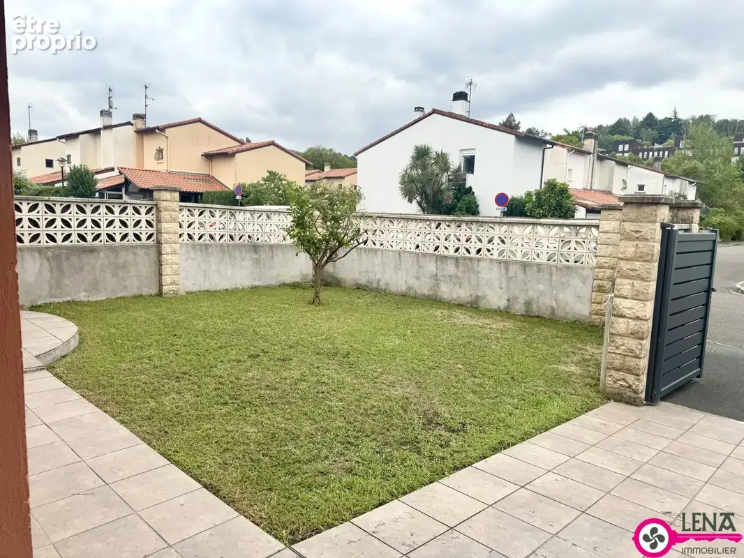 Maison T4 en très bon état, avec terrasses, jardins et garage - photo 3