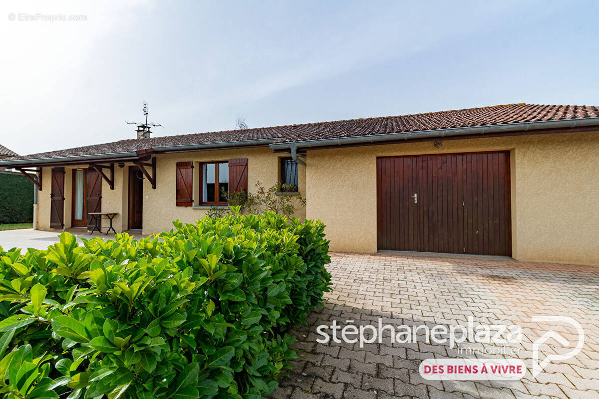 Maison à BELLEVILLE