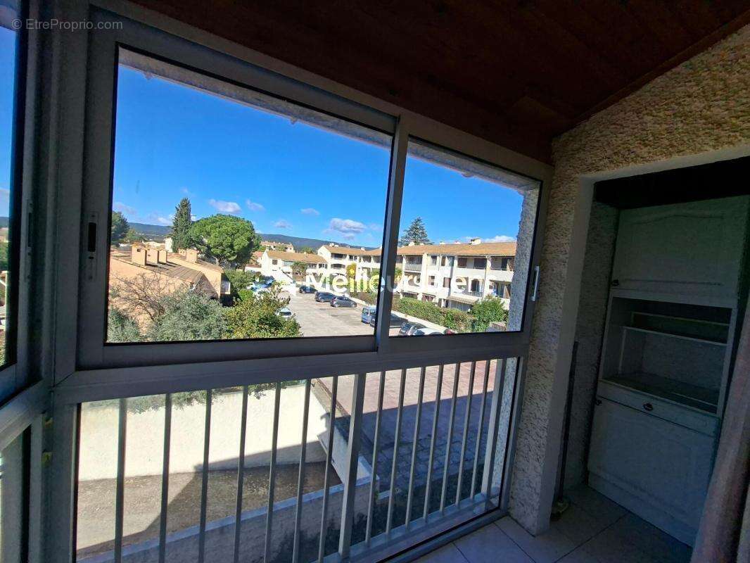 Appartement à SAINT-CYR-SUR-MER