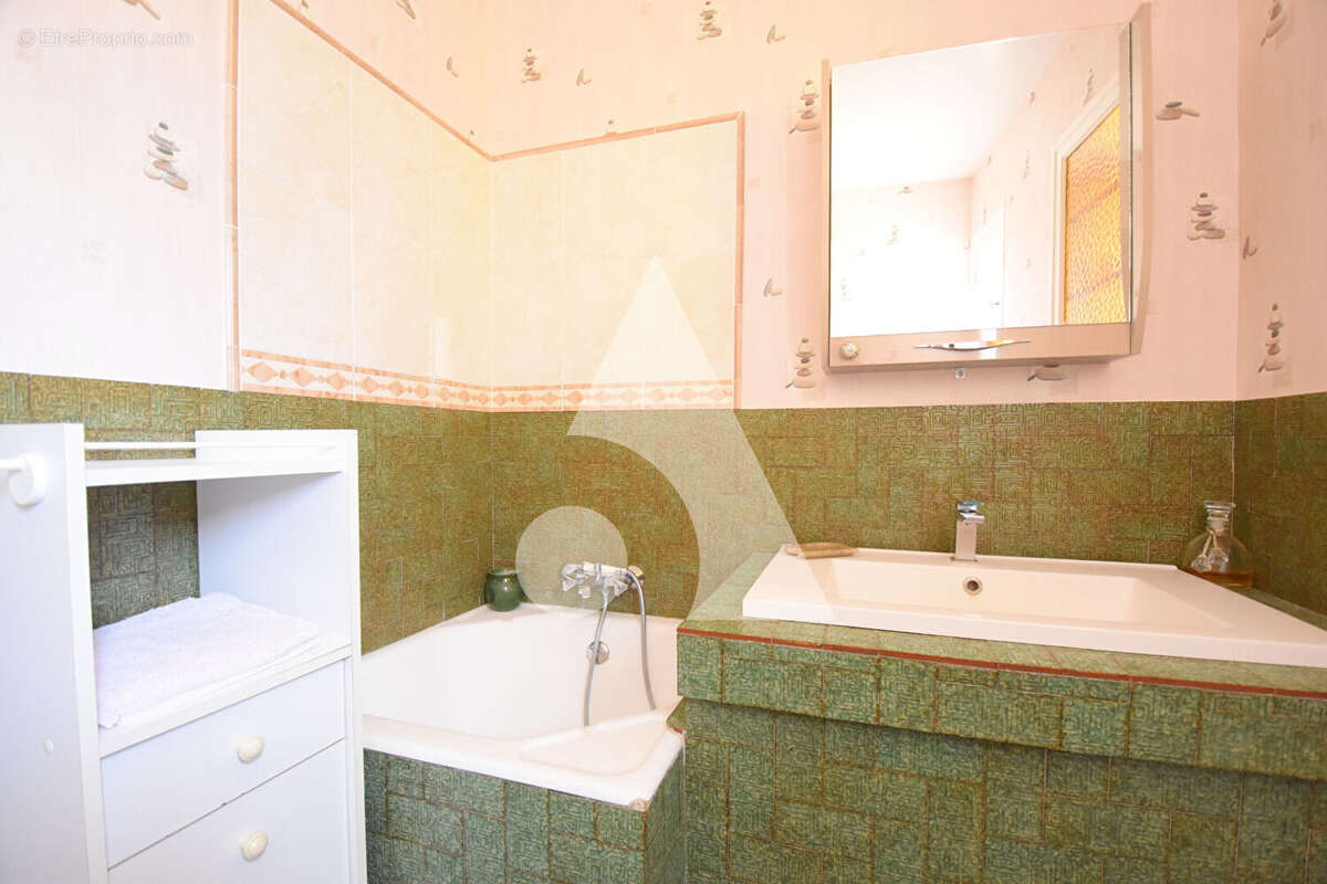 Maison Avilly-Saint-Léonard 5 pièces 103 m² - photo 12