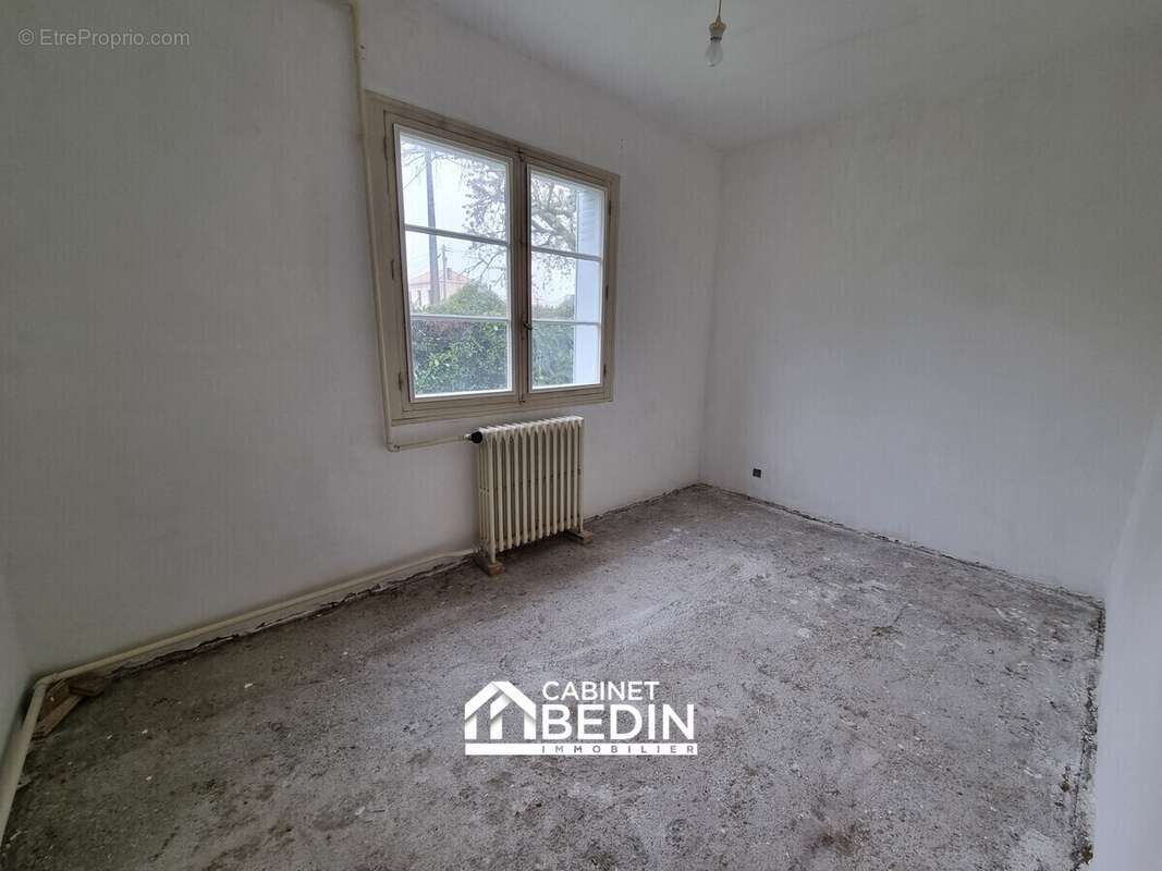 Maison 84 m² à Coutras  - photo 8