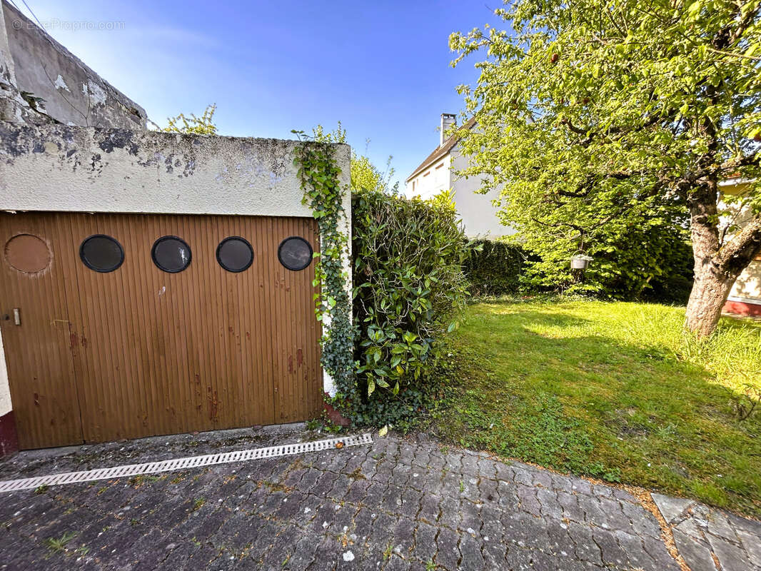 Maison à PONT-SAINTE-MAXENCE