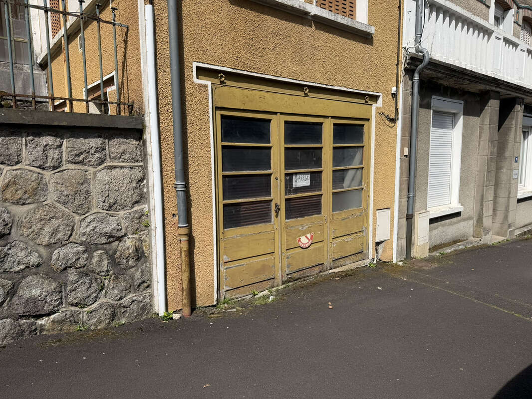 Appartement à LA BOURBOULE