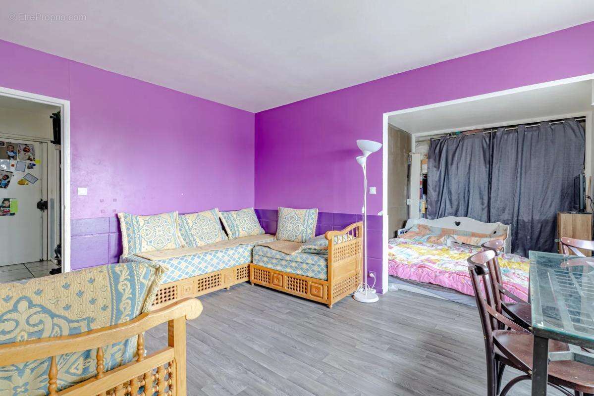 Appartement à EPINAY-SUR-SEINE