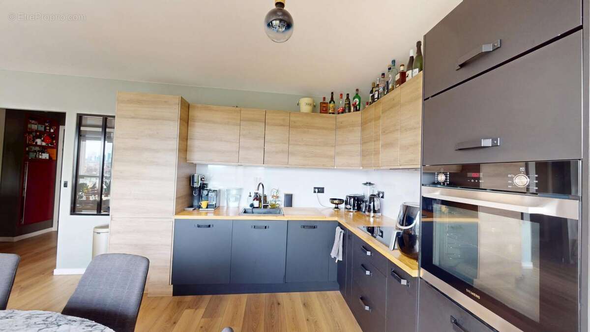 Appartement à COLOMBES