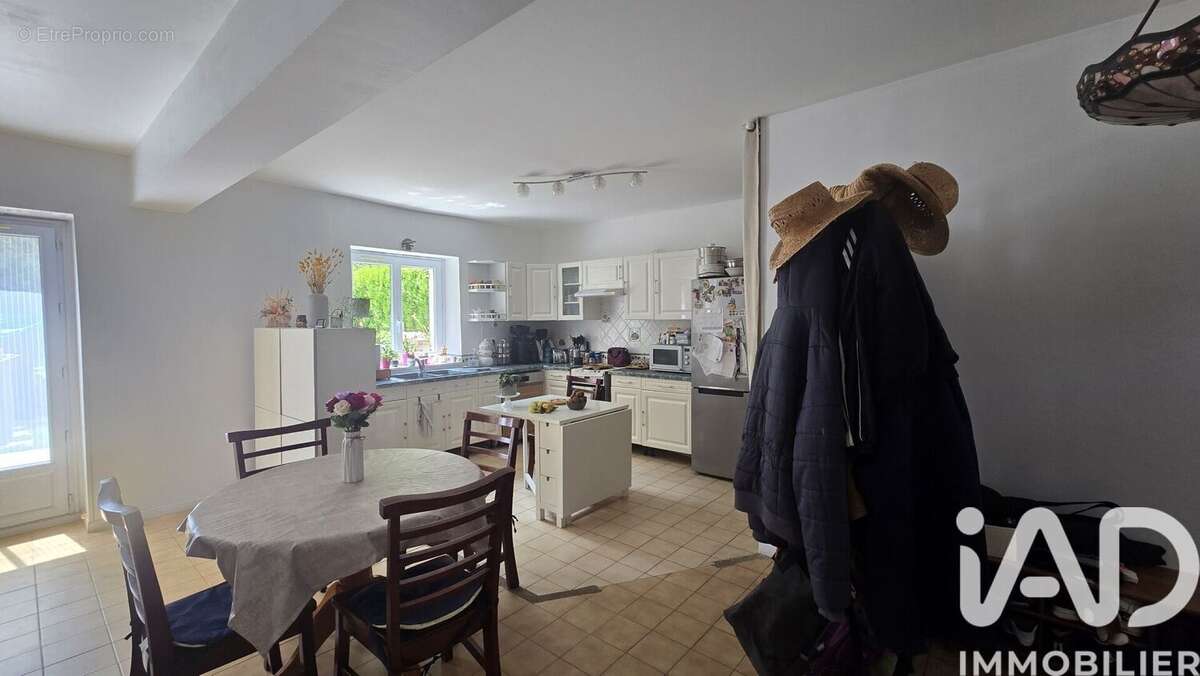 Photo 4 - Maison à IVRY-LA-BATAILLE