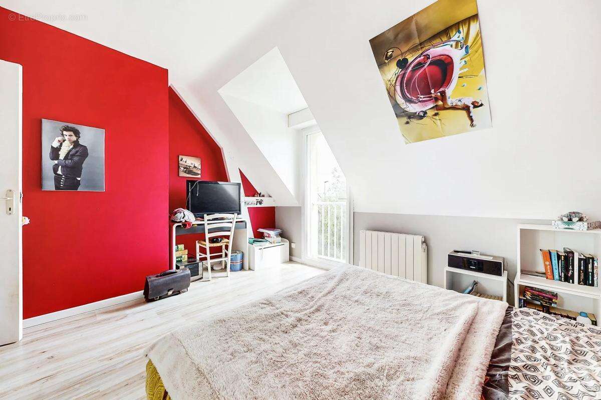Maison à SAINT-MELOIR-DES-ONDES