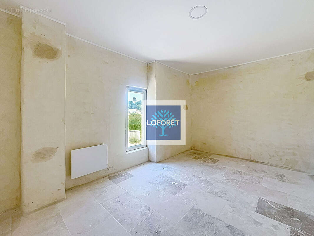 Maison pierre rénovée au coeur de Montendre - photo 7