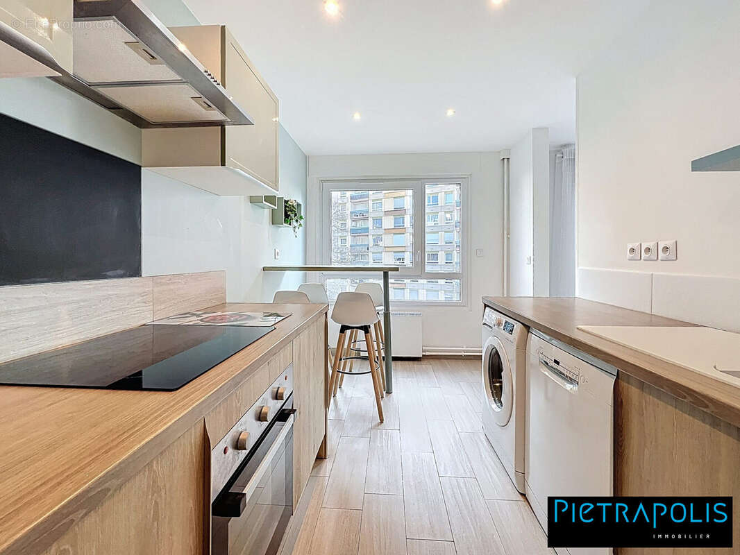 Appartement à OULLINS