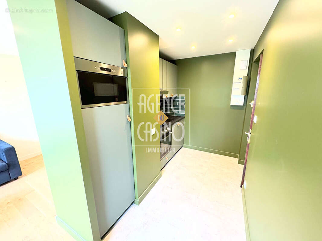 Appartement La Baule, Centre ville, 1 pièce(s) de 25,17m2, parfait état - photo 3