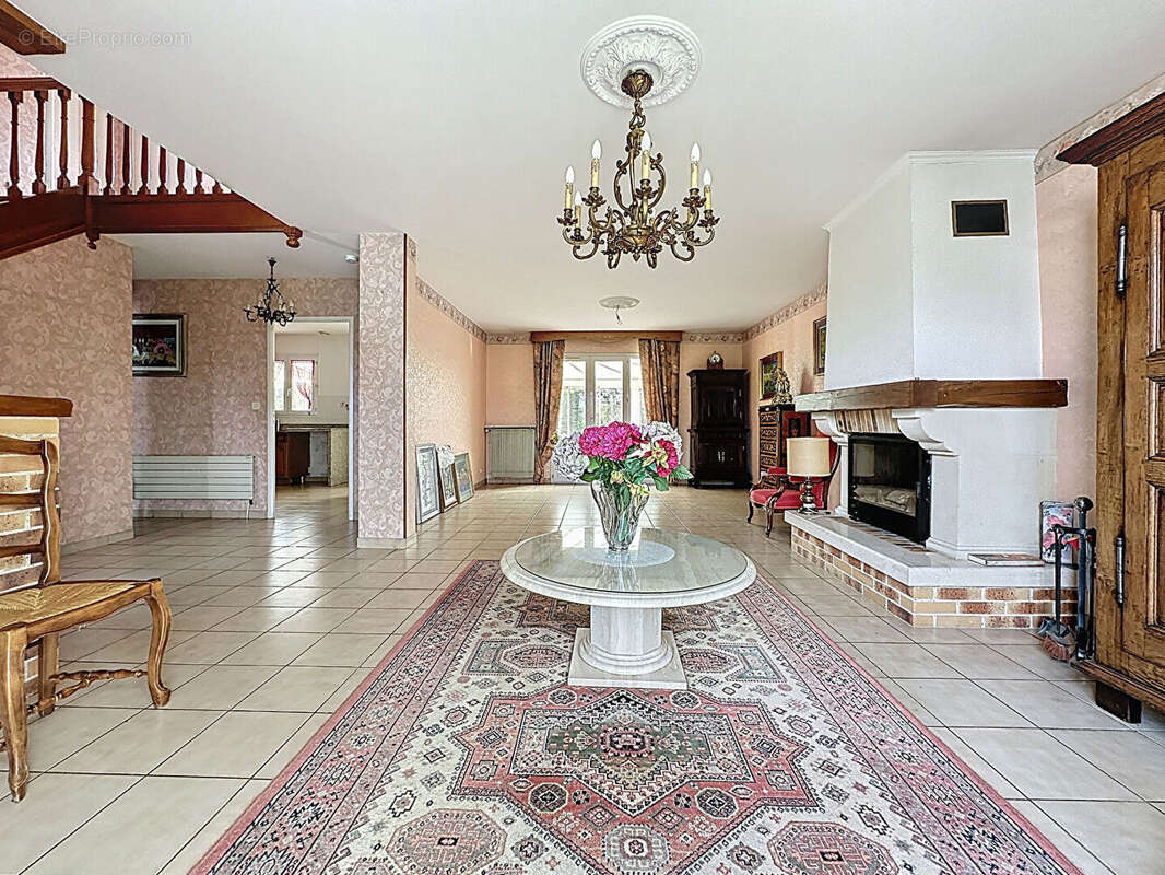 Maison Fondettes 6 pièce(s) - photo 3