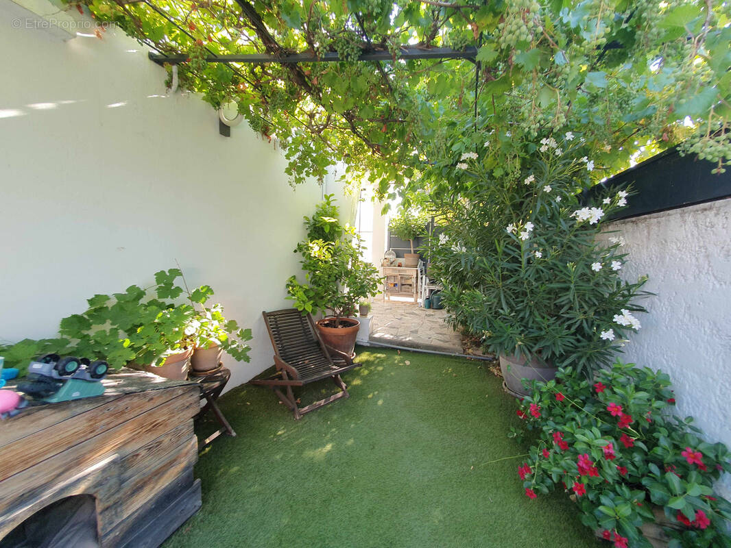 Maison à LES ANGLES