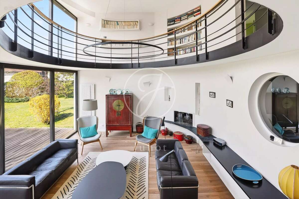 Maison à LE VESINET