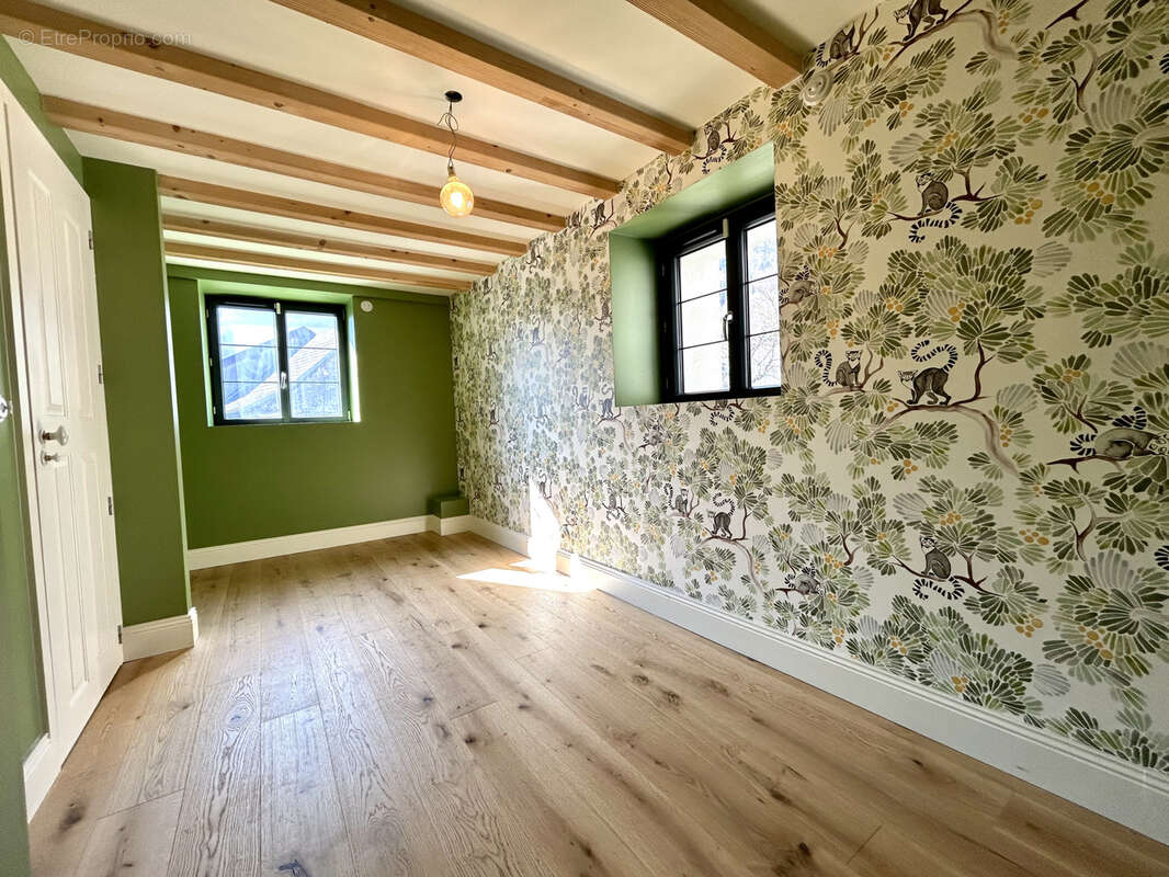 Maison à MONNETIER-MORNEX