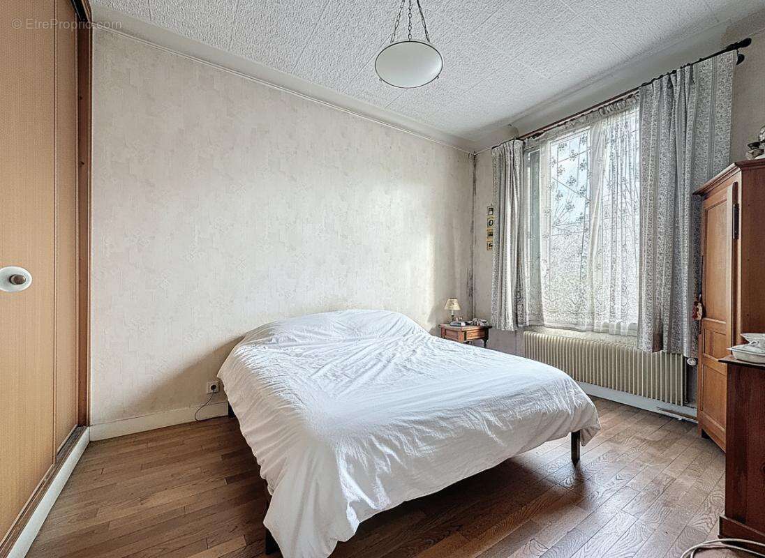 Maison à VILLEJUIF