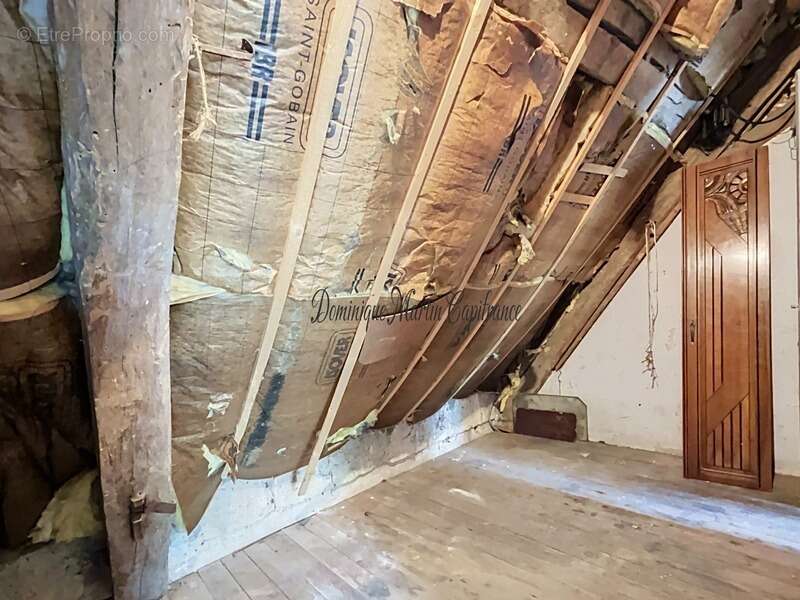 BEAUMONT SUR DEME (72)-EXCLUSIVITÉ – Maison de caractère 181 m² – Atelier 78 m² – 5 chambres - photo 22