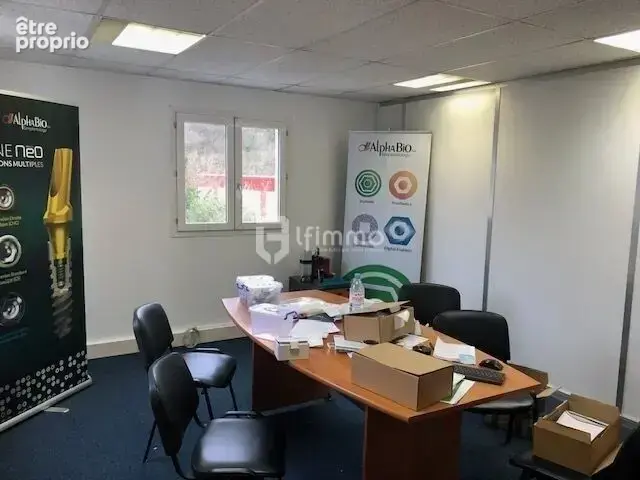 Neuilly sur Marne-Z.I.-Les Chanoux- Plateau à usage de bureaux - photo 5