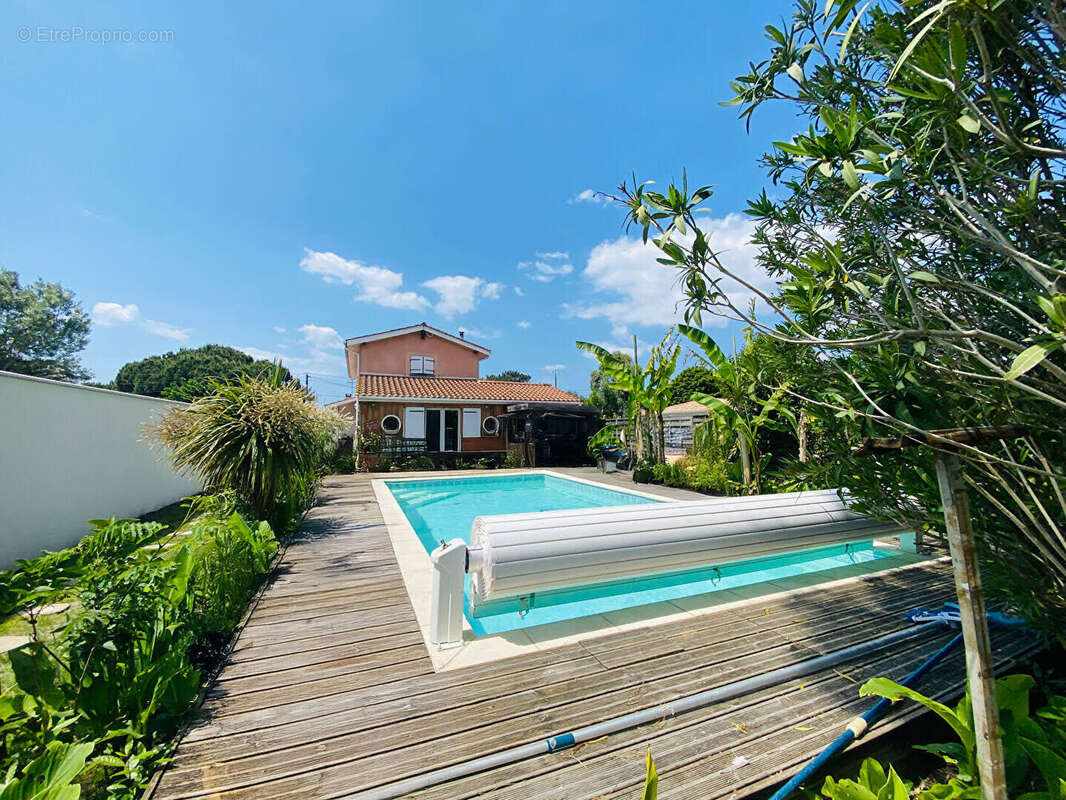 Maison à GUJAN-MESTRAS