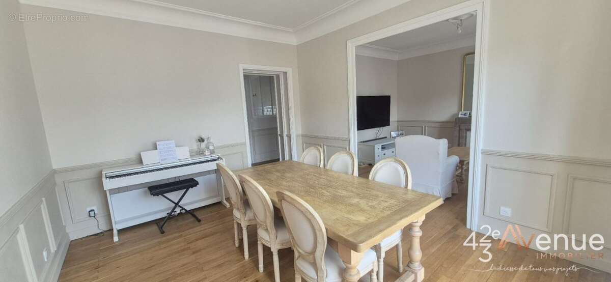 Appartement à SAINT-ETIENNE