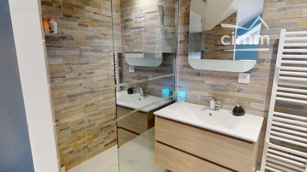 Maison à SAINT-CYR-EN-VAL