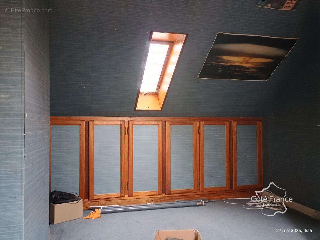 Maison à SAINS-RICHAUMONT