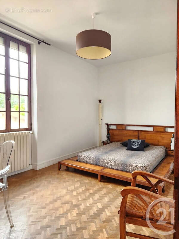 Maison à VAULX-EN-VELIN