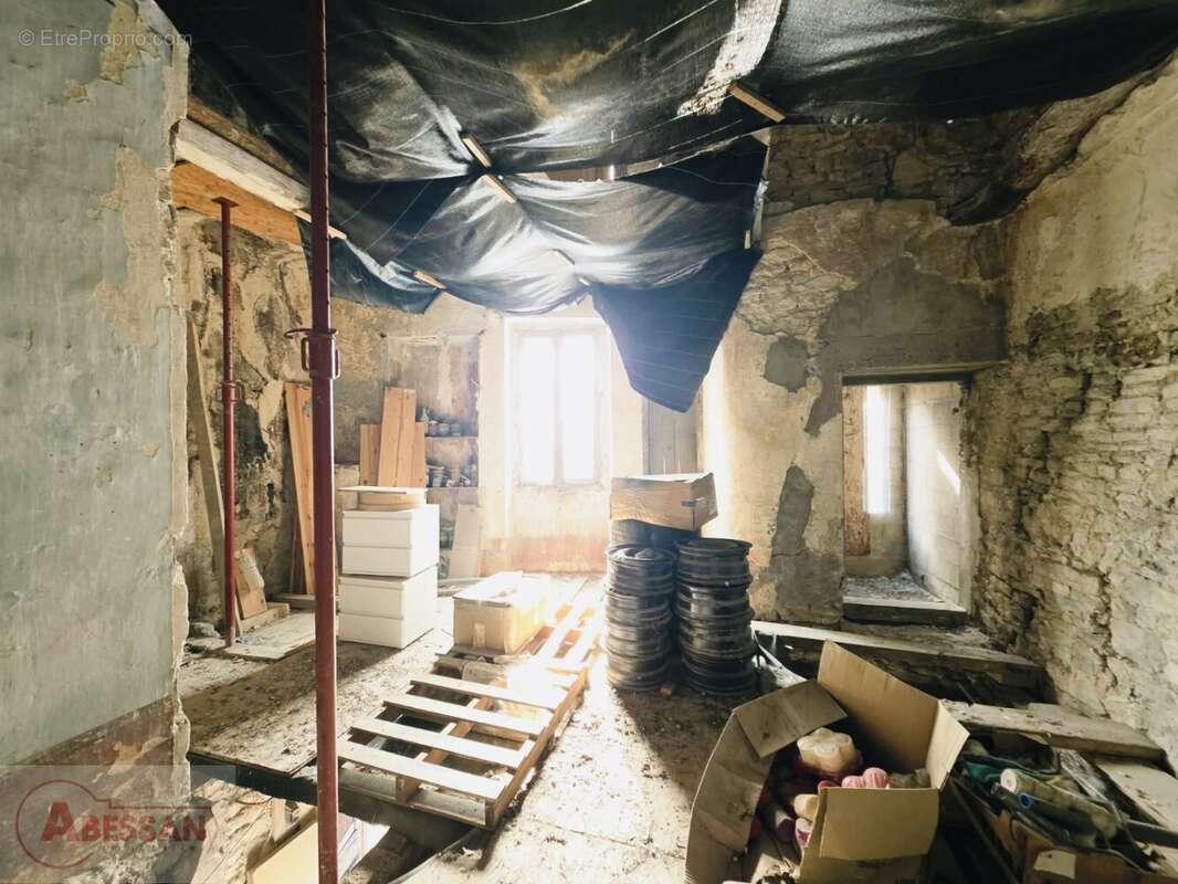 Maison à SAINT-HIPPOLYTE-DU-FORT