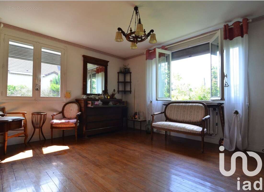 Photo 5 - Maison à POISSY