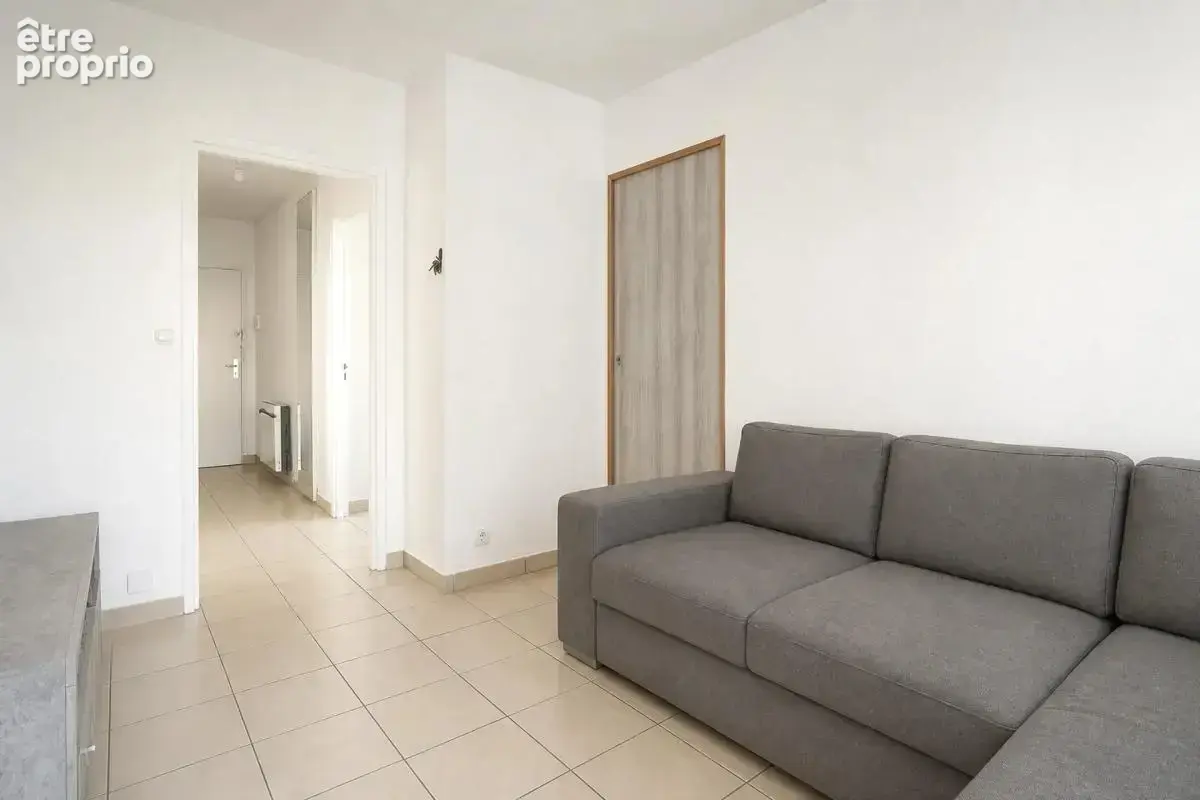Appartement 3 pièces en plein centre-ville de Maurepas - photo 5