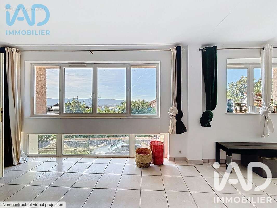 Appartement 163 m² à Challex  - photo 2