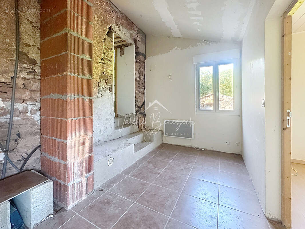 Maison à SAINT-IZAIRE