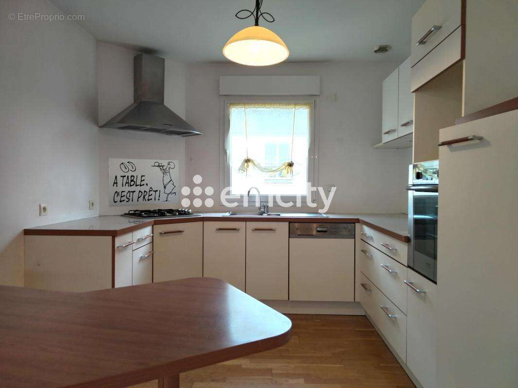 Appartement à PERIERS