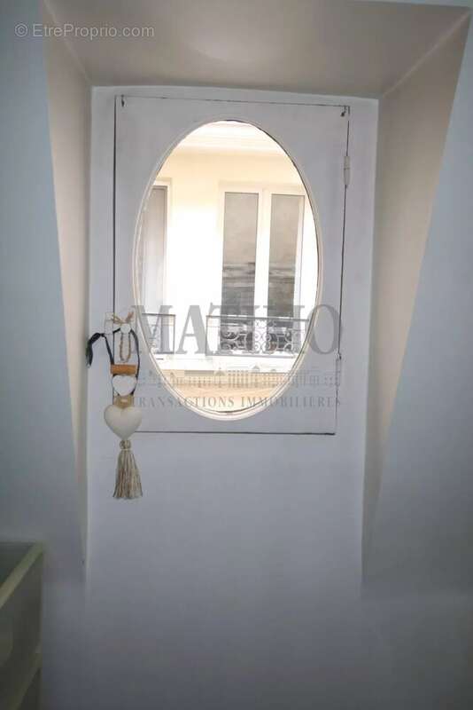 Appartement à PARIS-8E