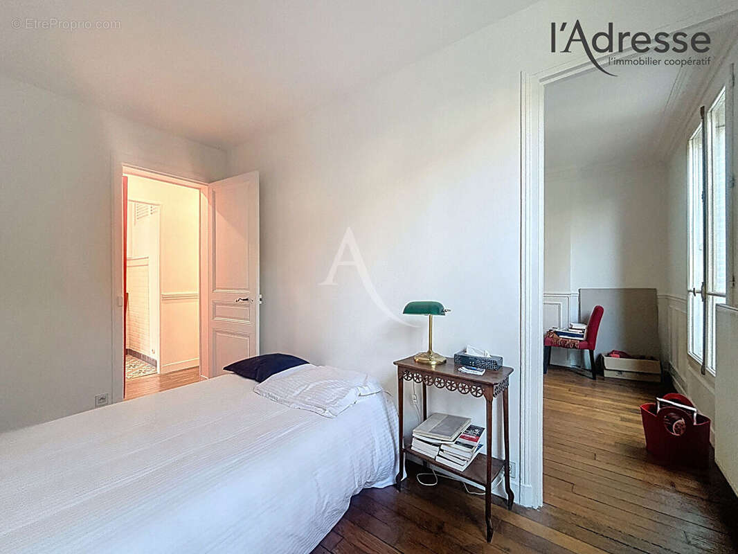 SAINT-CLOUD - Appartement de charme 2 pièces 41m² - Cave - photo 7