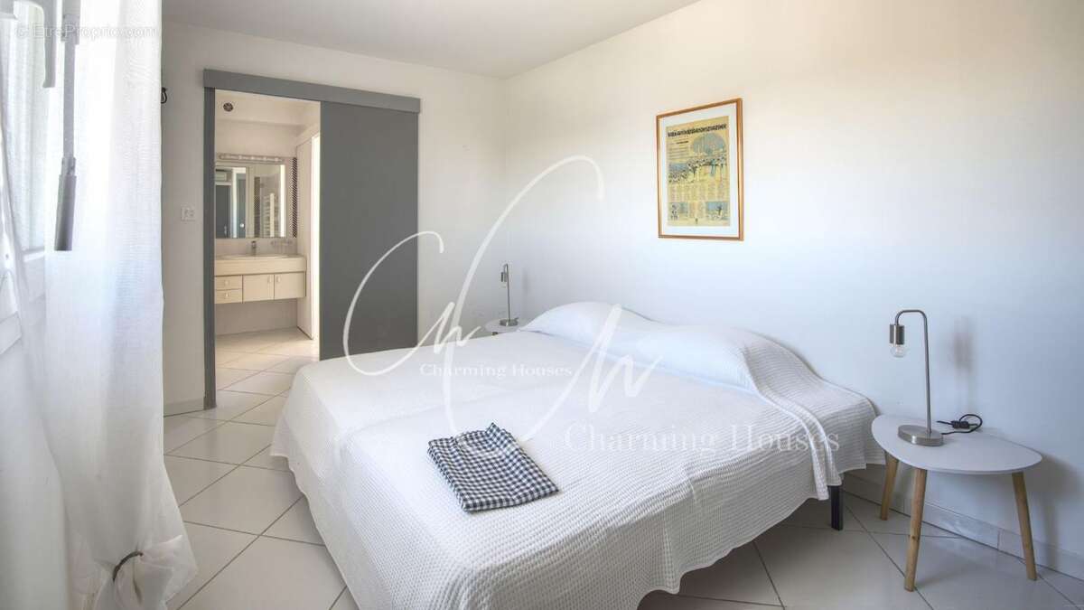 Appartement à ARLES