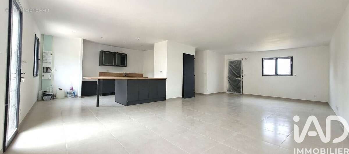 Photo 5 - Maison à CAMARET-SUR-AIGUES