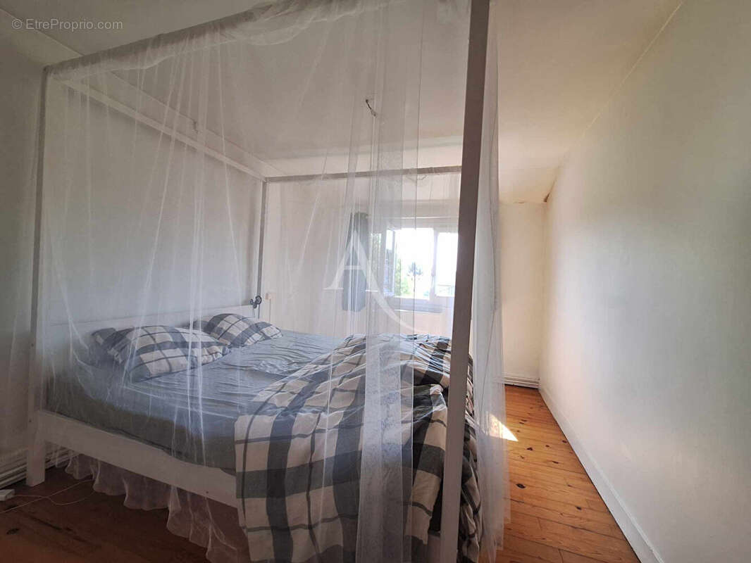 Appartement à RUE