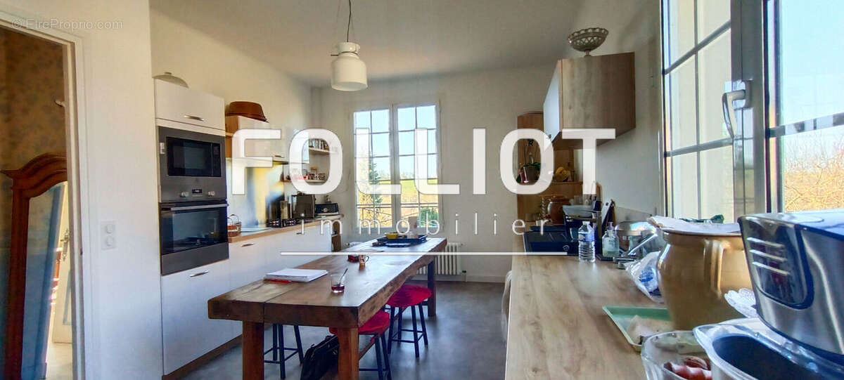 Maison à VILLEDIEU-LES-POELES