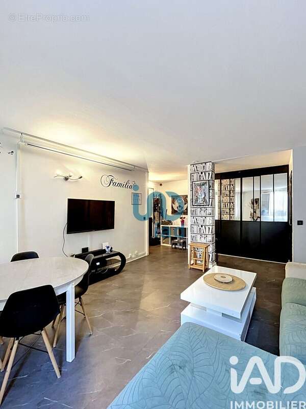 Photo 5 - Appartement à CHOISY-LE-ROI