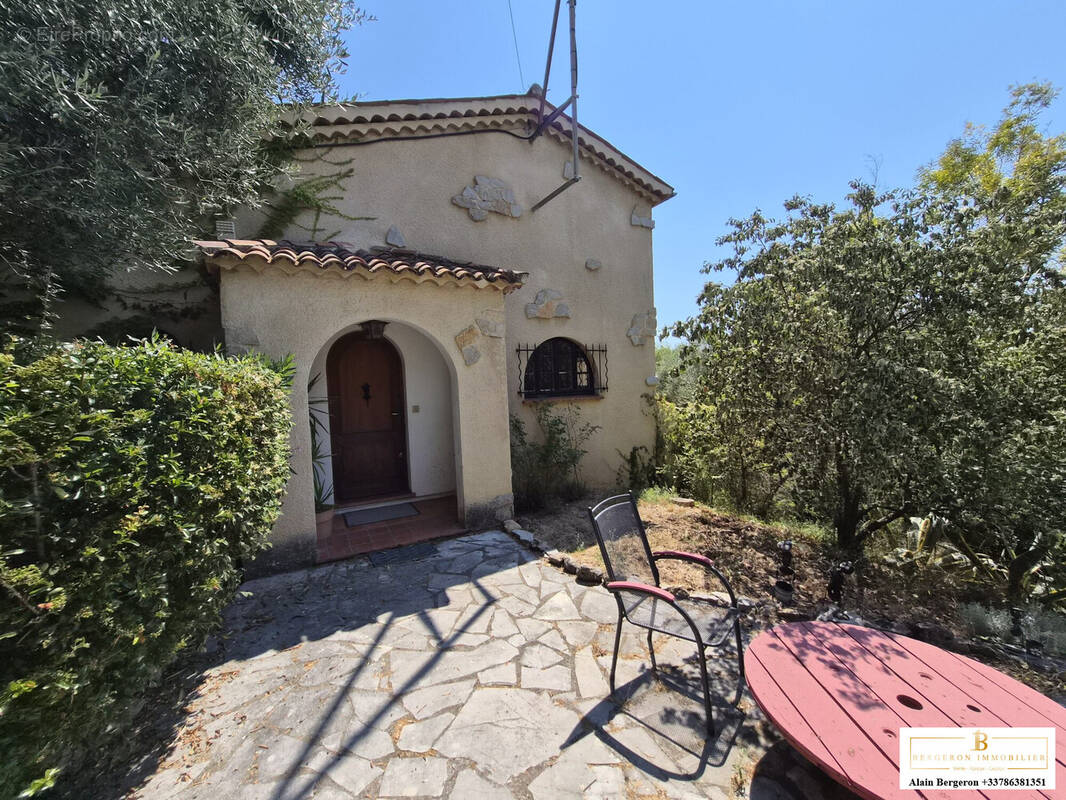 Maison à SPERACEDES