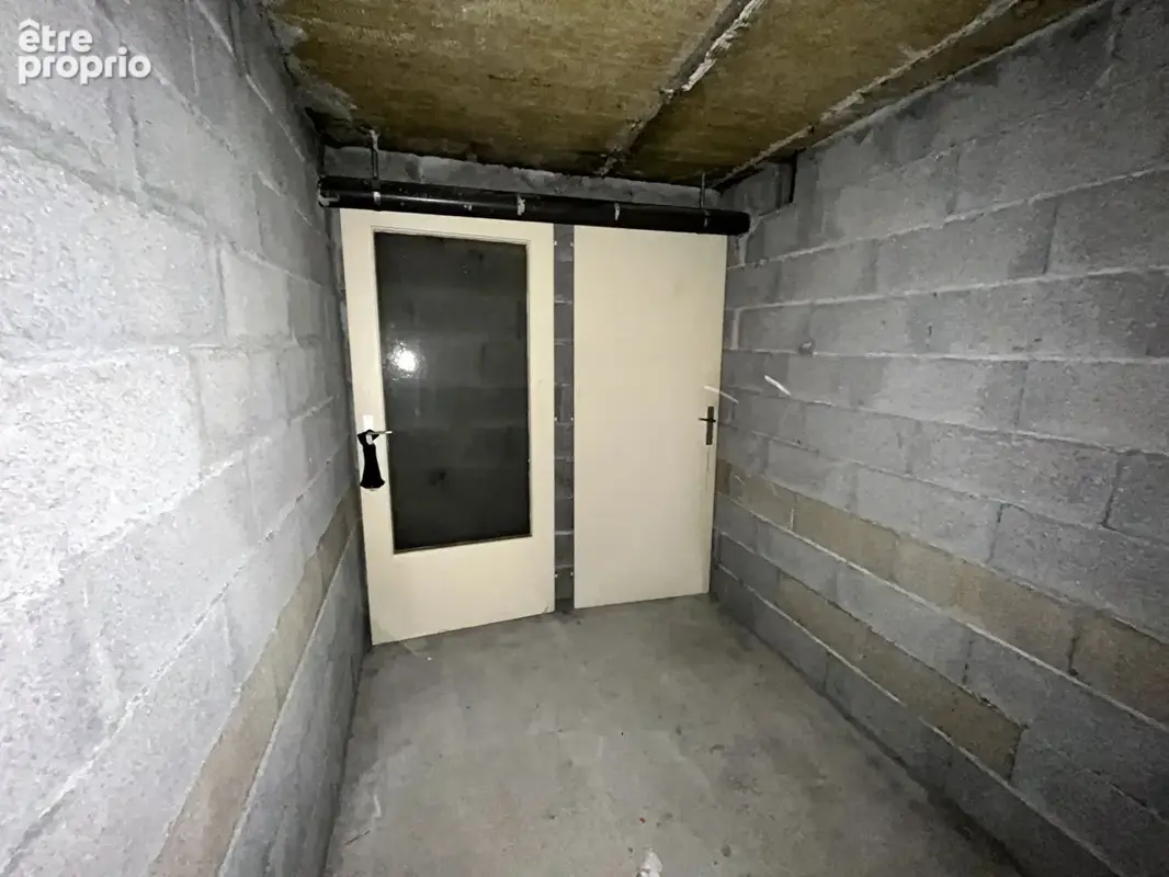 T2 de 49 m² avec balcon, proche Boulevard Foch à Grenoble - photo 9